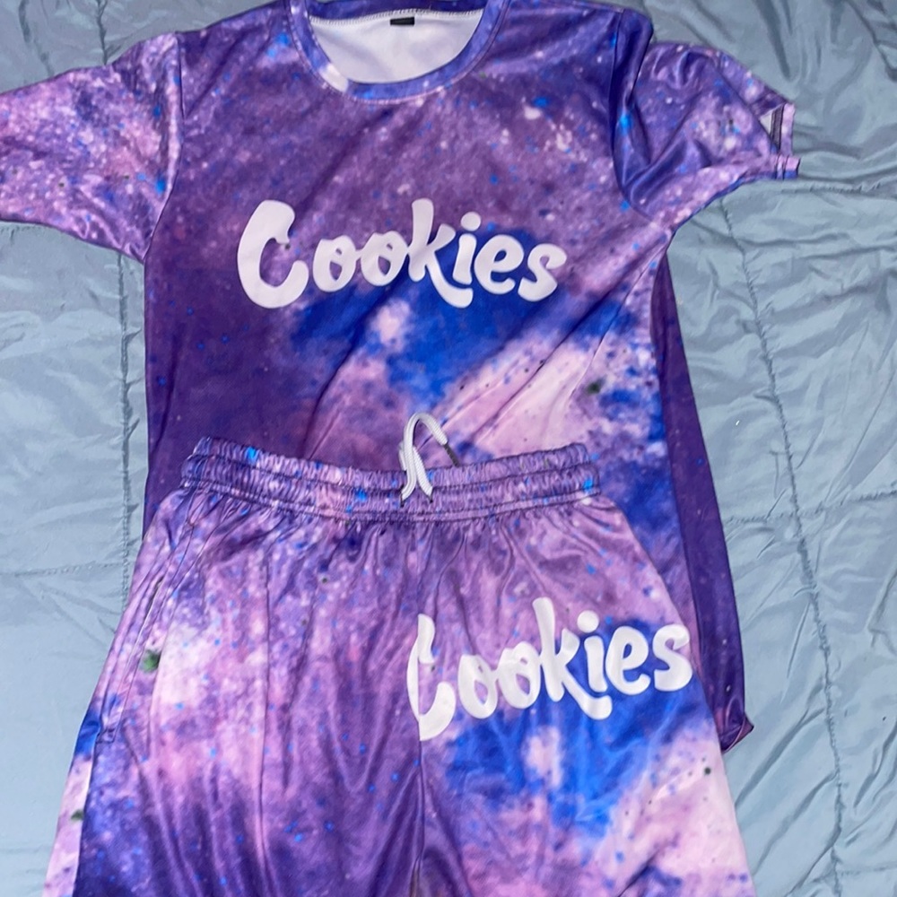 Cookies outfit; small